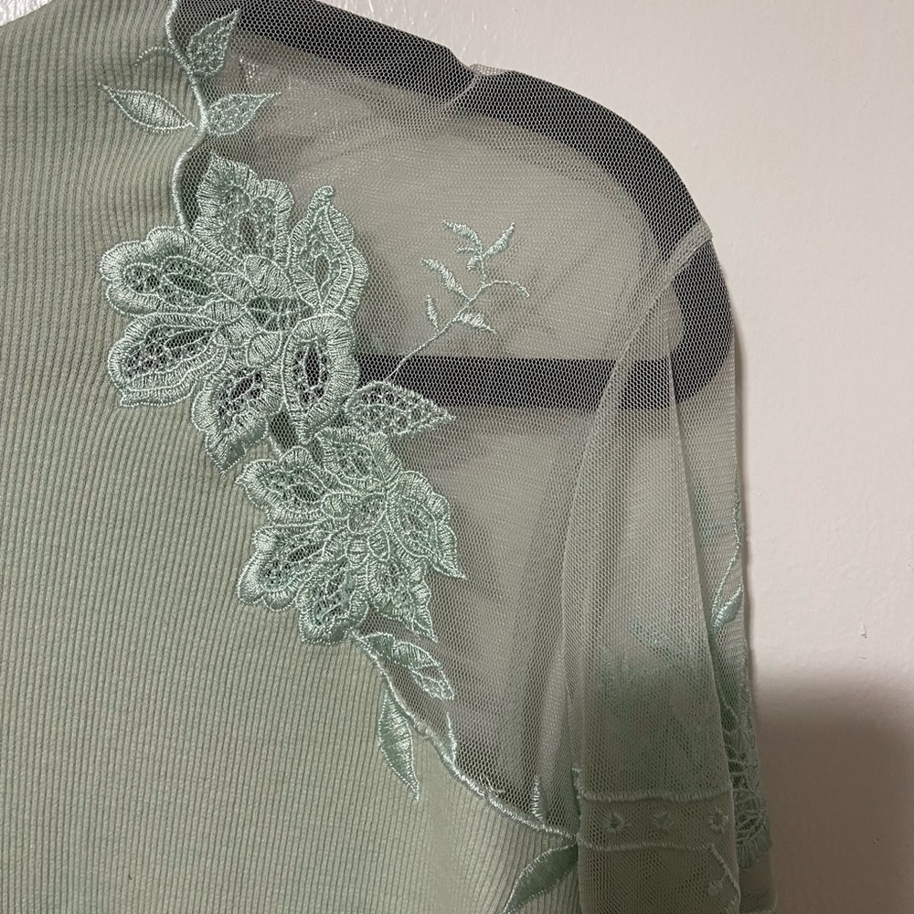 Free people mint long sleeve top lace arm - Picture 4 of 7